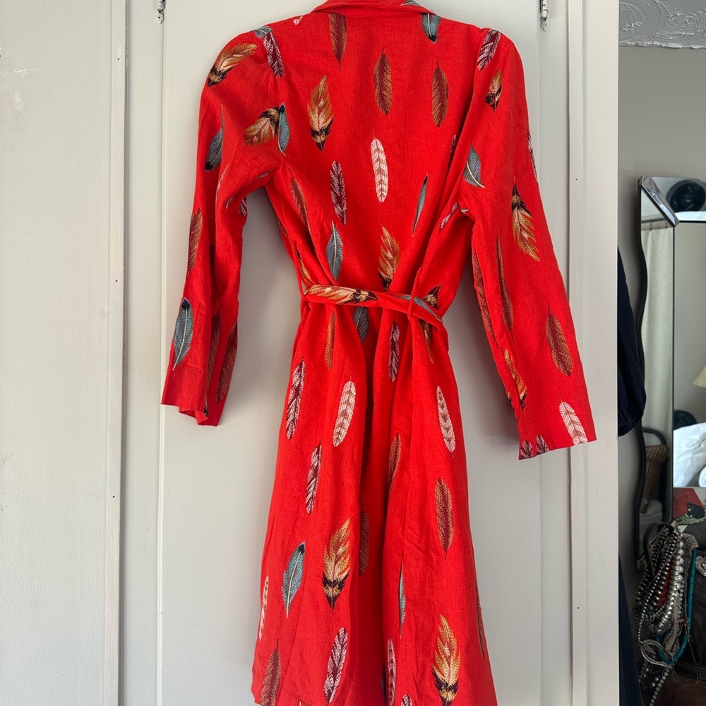 FARM Rio Red Feather Print Jacket / Kimono / Robe - Picture 2 of 6